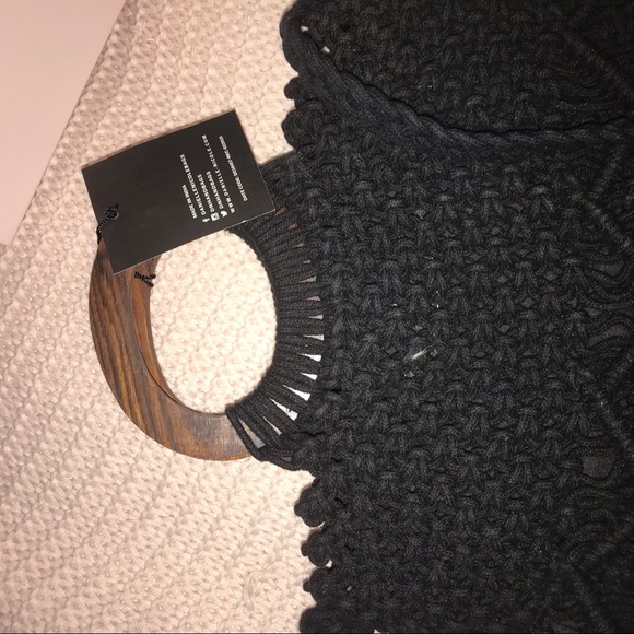 New w tags exclusive crochet bag by DanielleNicole - Picture 6 of 6